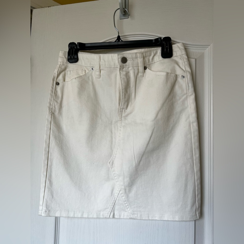 Universal Thread Cream Denim Skirt 6